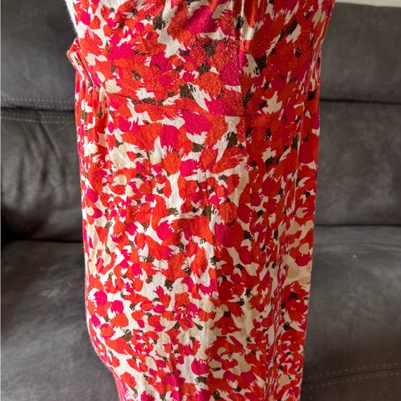 CAbi Red and White Floral Dress - Picture 3 of 7